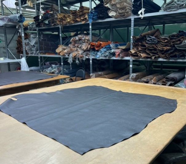 Флотер Альбатрос (Шоколад), с финишем, 1.2-1.6 мм, средний размер 180-200 дм²